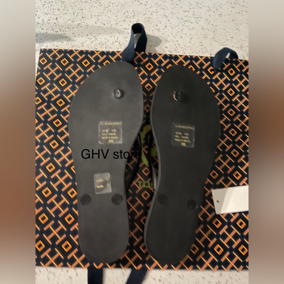 Tory burch Two tone flip flops - Picture 4 of 4